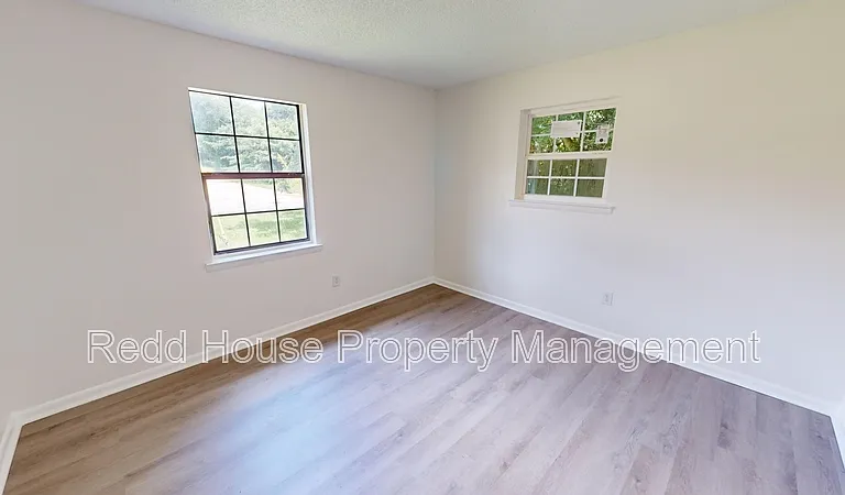 901 W Adams Ave — Photo 24
