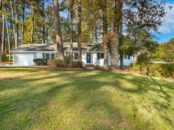 1902 Ryerson Dr, Garner, NC 27529