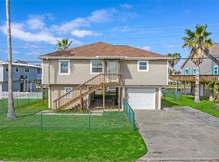 21818 Lampasas Dr, Galveston, TX 77554