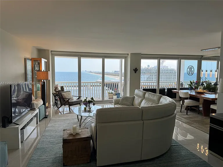 2200 S Ocean Ln #1004 — Photo 7