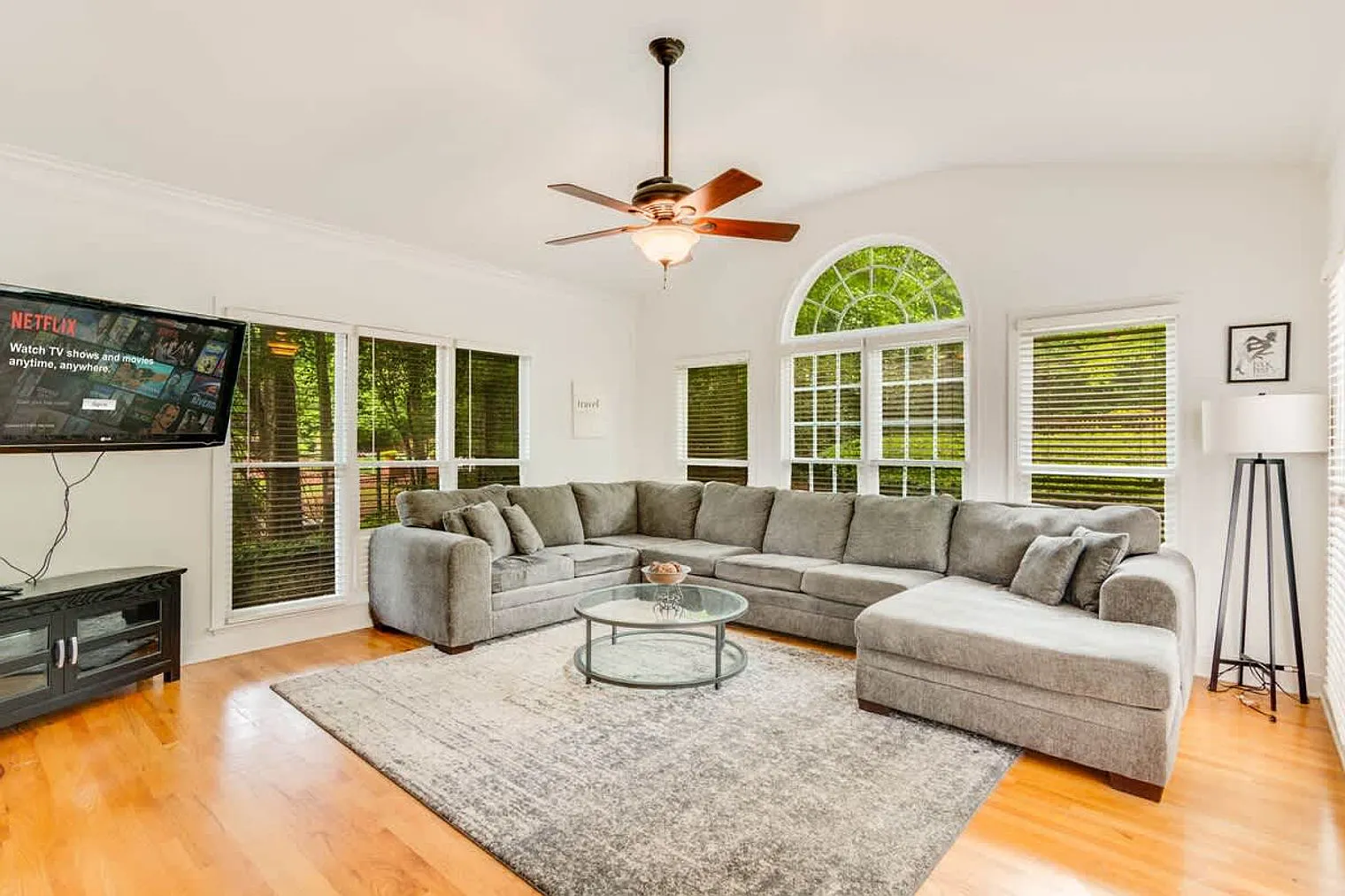 5 bed, 3.0 bath, 3046 sqft, $7,713 — Photo 1