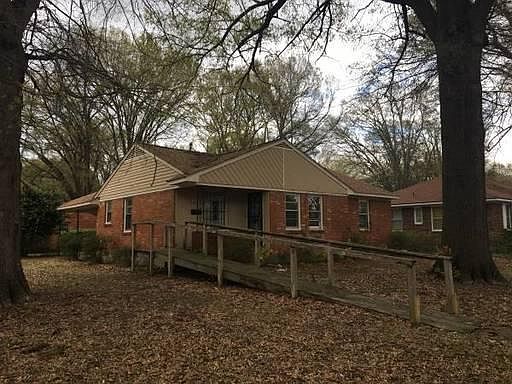 2nd image of 4194 Cherrydale Ave