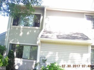 407 Heritage Dr, Harleysville, PA 19438