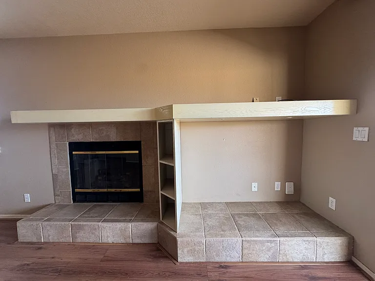 2022 Merrill Ln #6D — Photo 17