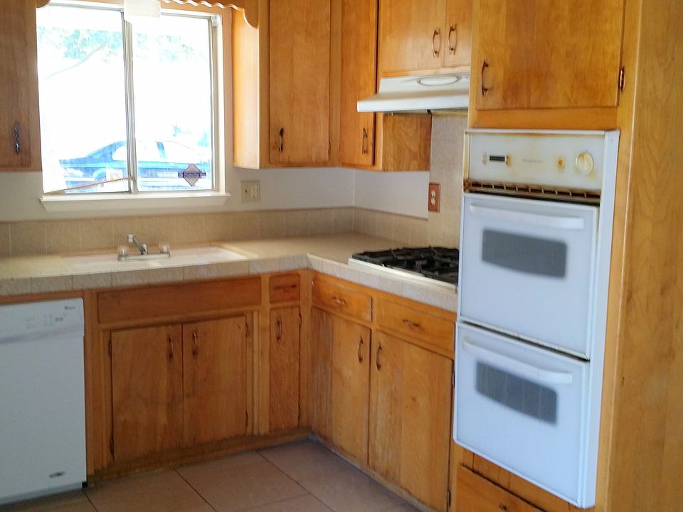 Brentwood Kitchen