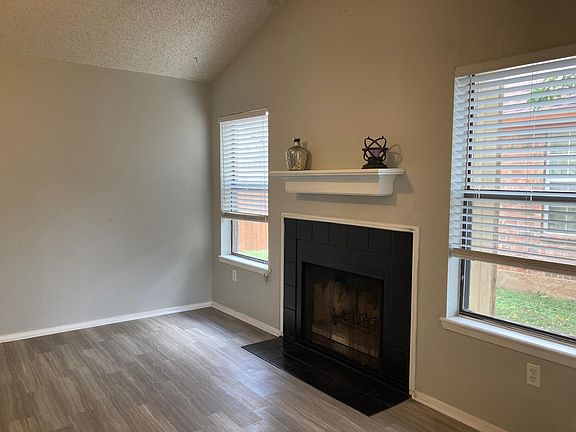 2nd image of 6010 Duchess Ave