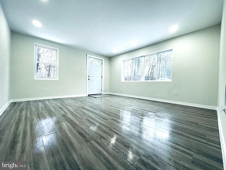 199 Hardytown Rd — Photo 12