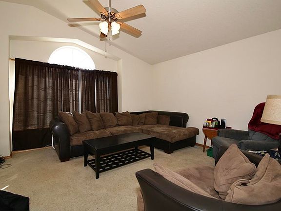 5th image of 2297 N Bunchgrass Dr