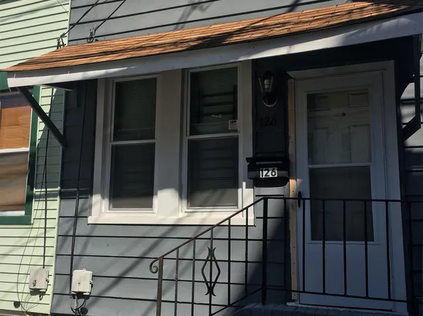 126 Hancock St, Trenton, NJ 08611
