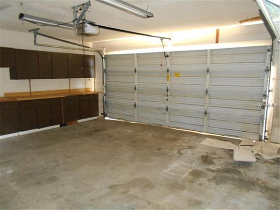 4th image of 13942 Farmington Blvd
