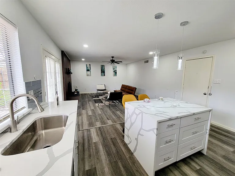 4637 Gleneagle St — Photo 11