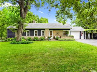 213 Lawndale Ct, Metamora, IL 61548