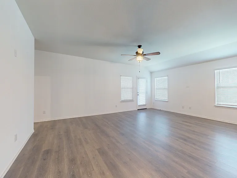 717 Cottonwood Way — Photo 13