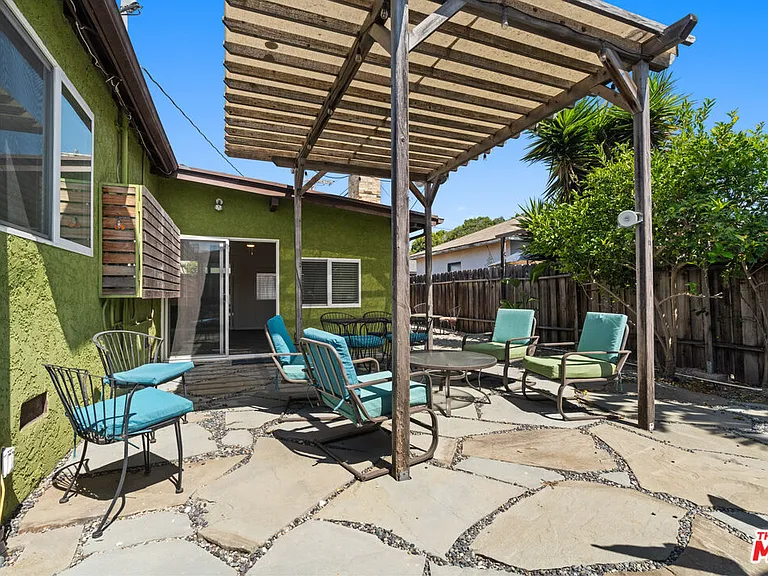 4352 Globe Ave — Photo 27