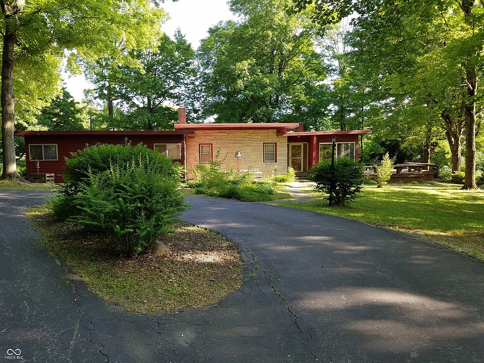 1st image of 21612 Dunbar Rd