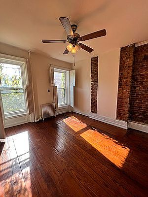 3rd image of 604 Carroll St #2AA