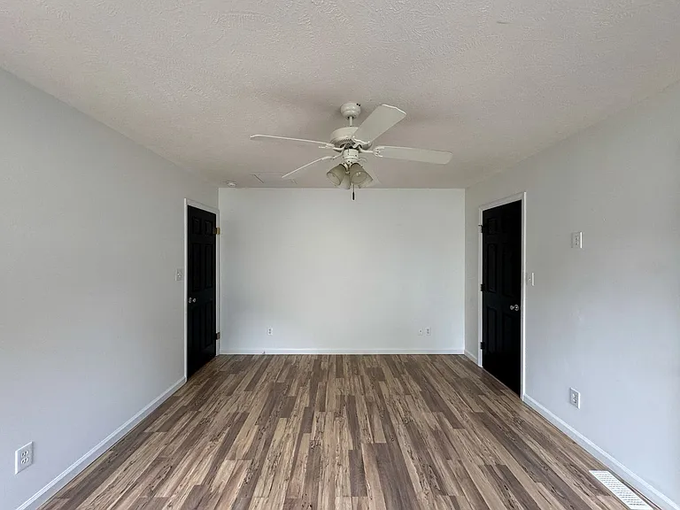 4214 Harbin Walk Ln — Photo 10