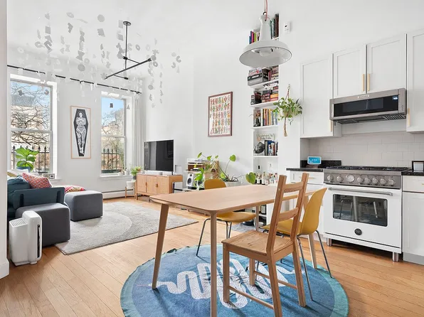 88 Quincy St APT 2, Brooklyn, NY 11238