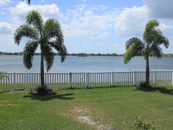 4th image of 1538 Mira Lago Cir