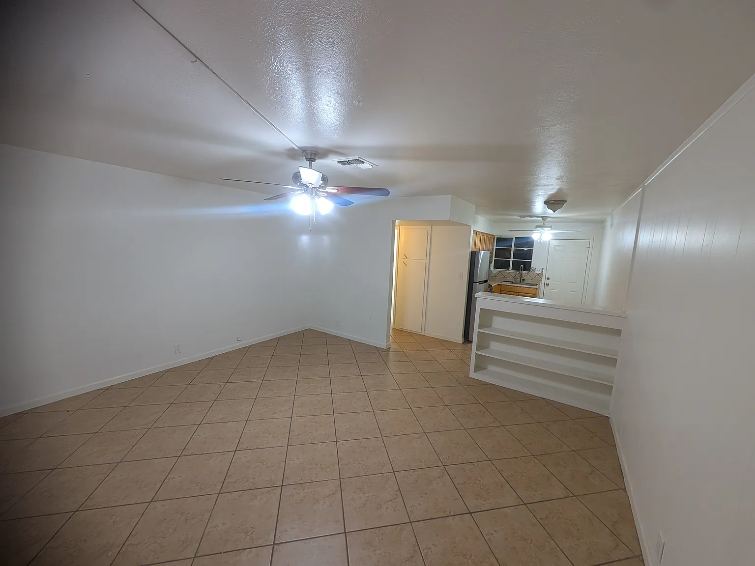 2 bed, 900 sqft, $1,550 — Photo 4