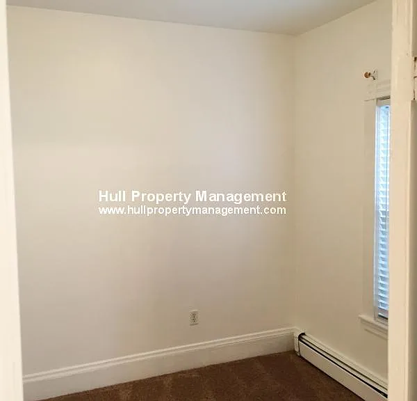 Office/small Bedroom