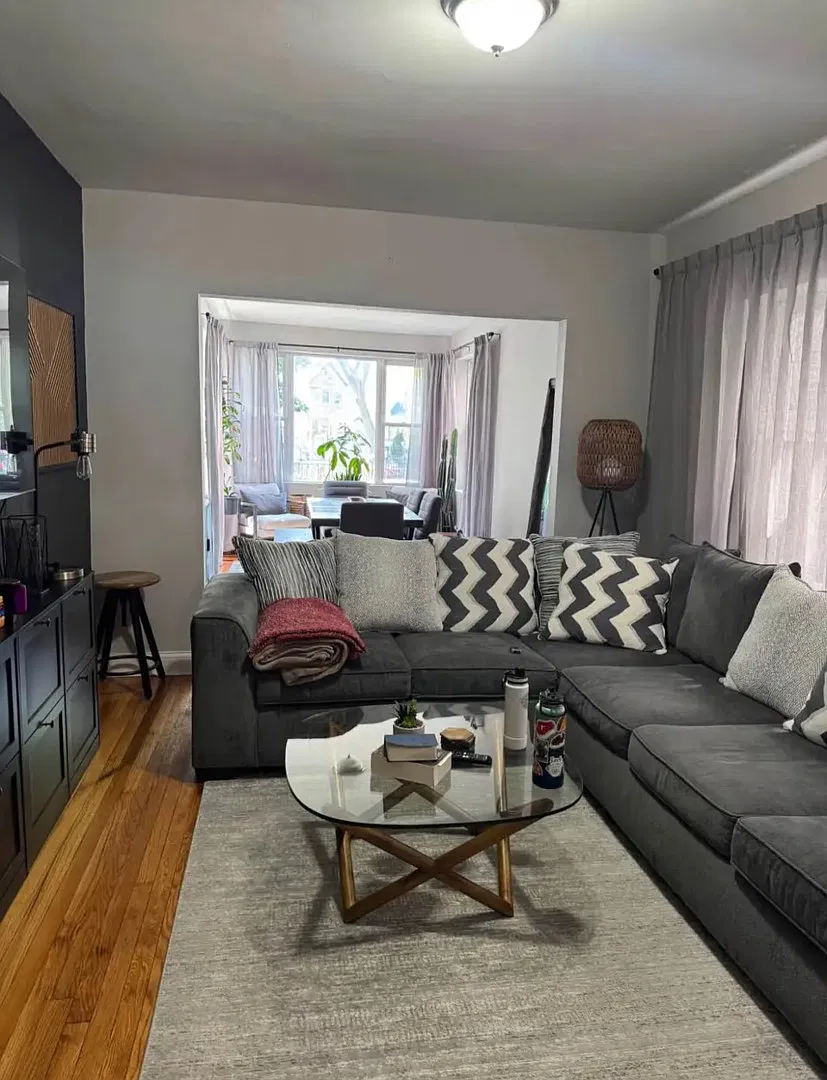 2 bed, 1200 sqft, $2,350 — Photo 2