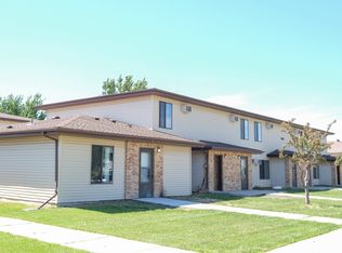 Hazelwood Townhomes, Fargo, ND 58103