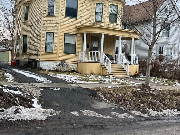 2nd image of 110 Clinton Pl