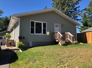 909 Grand Ave, Merrill, WI 54452