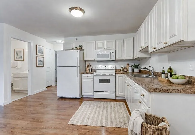 Orchard Street Apartments — Photo 2