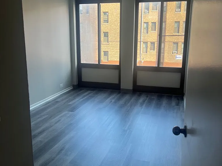 7251 At Waters Edge — Photo 12