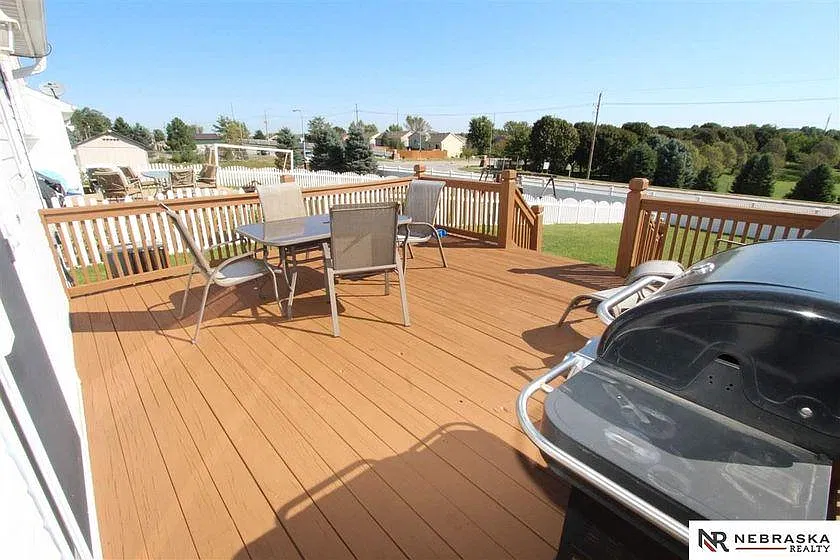 3 bed, 1485 sqft, $2,000 — Photo 3