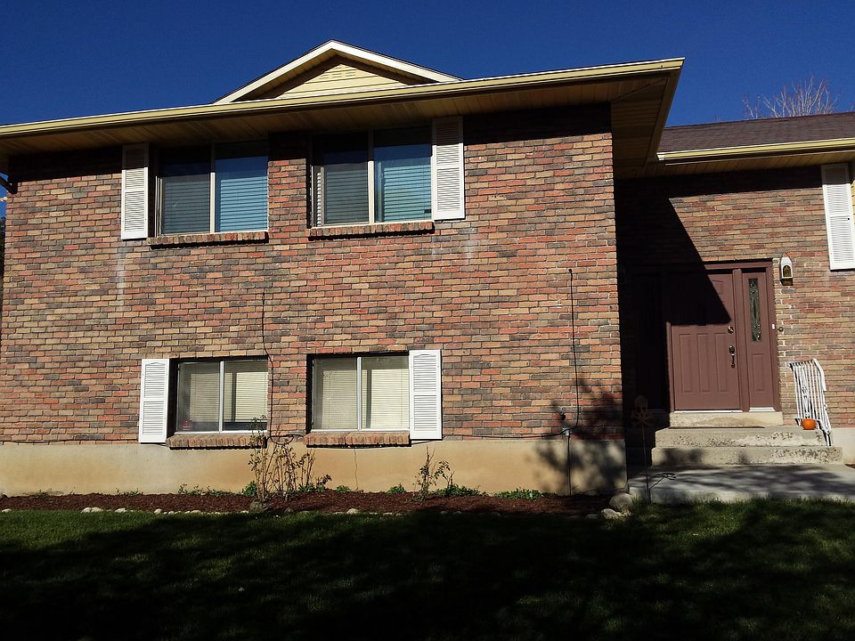 1st image of 1927 E Terra Vista Way