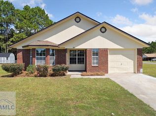 851 Lyndsi Ln, Hinesville, GA 31313