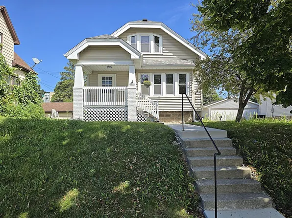 2006 South 89th STREET, West Allis, WI 53227