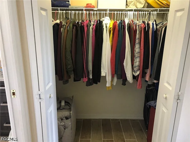 2323 Bainmar Dr — Photo 11