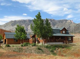 1891 Highway 14, Shell, WY 82441