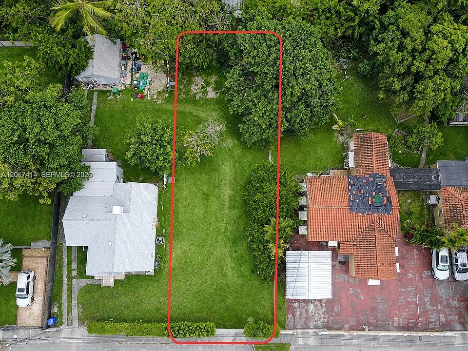 1st image of 1555 NW 26th St