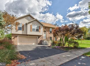 743 Tanager Dr, State College, PA 16803