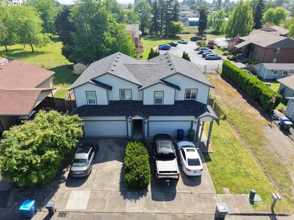 695 N Pershing St, Mount Angel, OR 97362