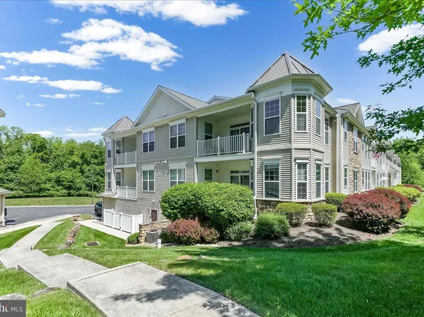 4202 Poplar St, Garnet Valley, PA 19060