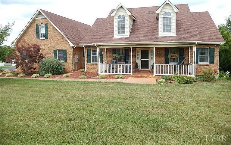 1st image of 1453 Heathwood Dr