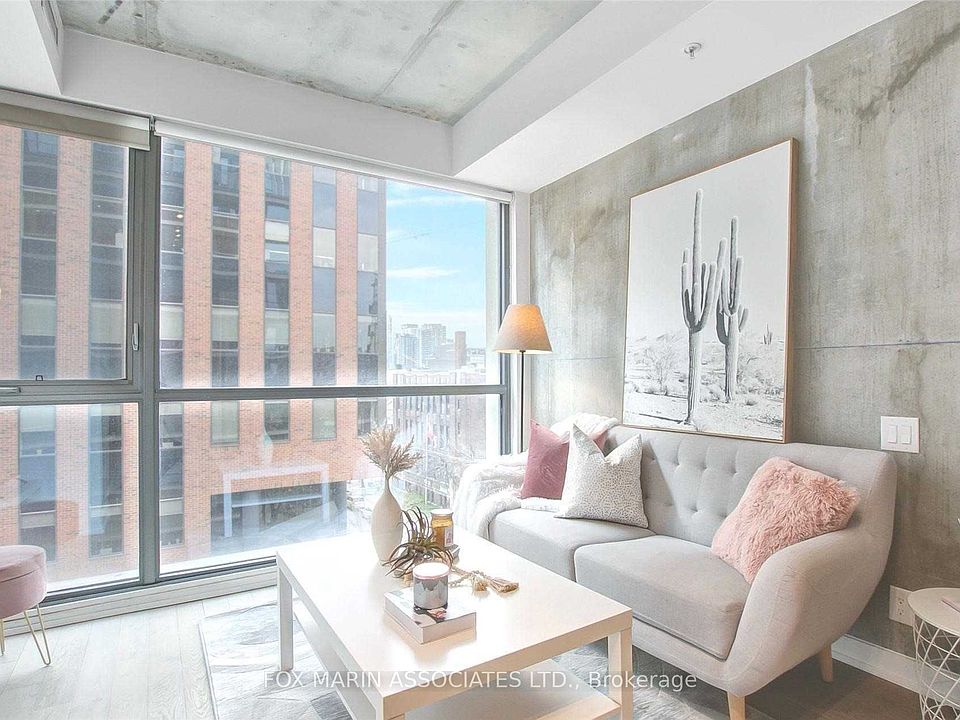 1st image of 39 Brant St #523