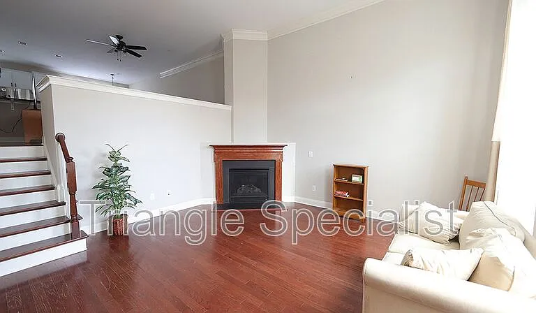 10510 Sablewood Dr #109 — Photo 2