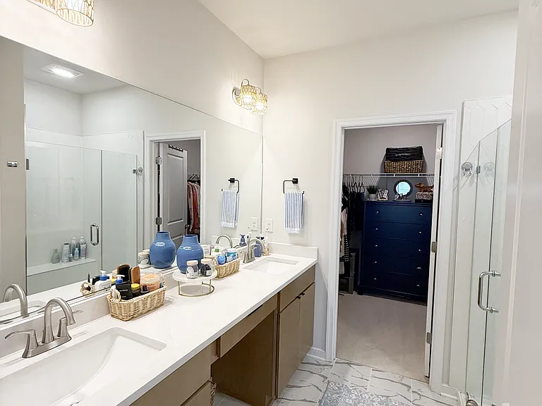 3426 Carlton St #7B — Photo 14
