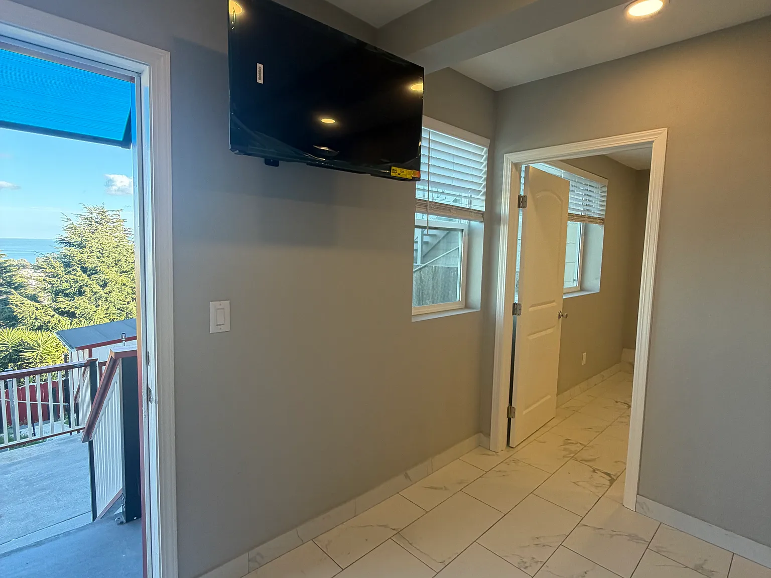 1 bed, 750 sqft, $3,950 — Photo 4