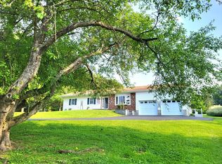 49 Houtman Dr, Walden, NY 12586