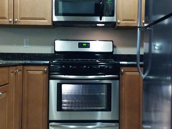 4th image of 5518 Makati Cir