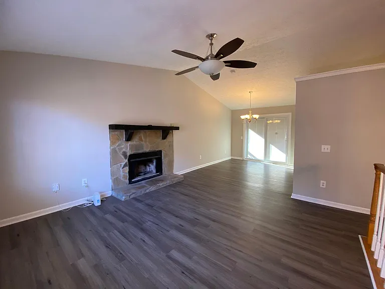 5220 Sugar Crest Dr — Photo 6