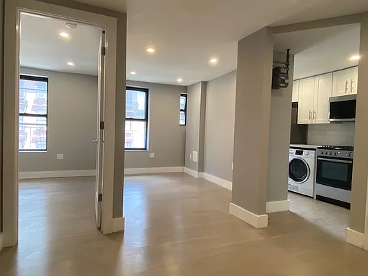 Rented by REAL New York | media 22